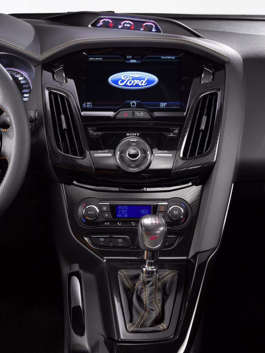  Ford Focus ST 2010 года  (фото 3 из 46)
